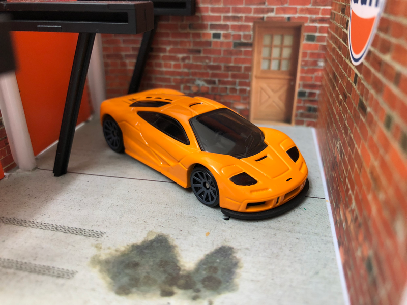Illustration for article titled McLaren F1/P1 custom